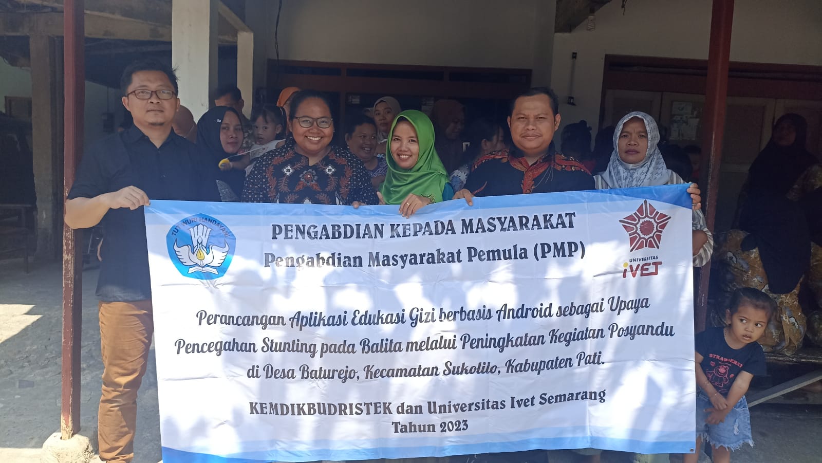 Universitas Ivet Berkontribusi dalam Pencegahan Stunting dengan Aplikasi Edukasi Gizi