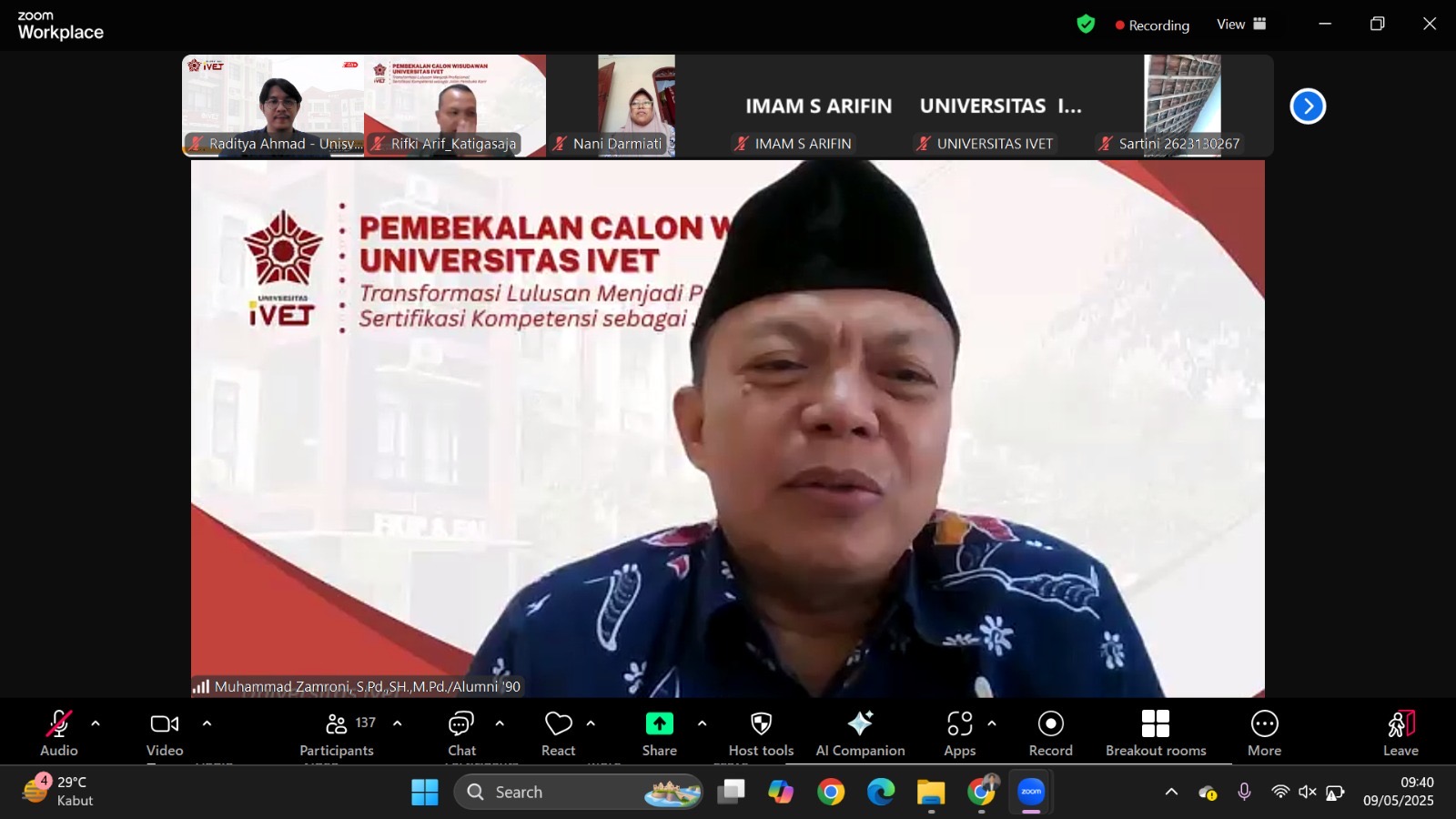 Pembekalan Wisudawan Universitas Ivet