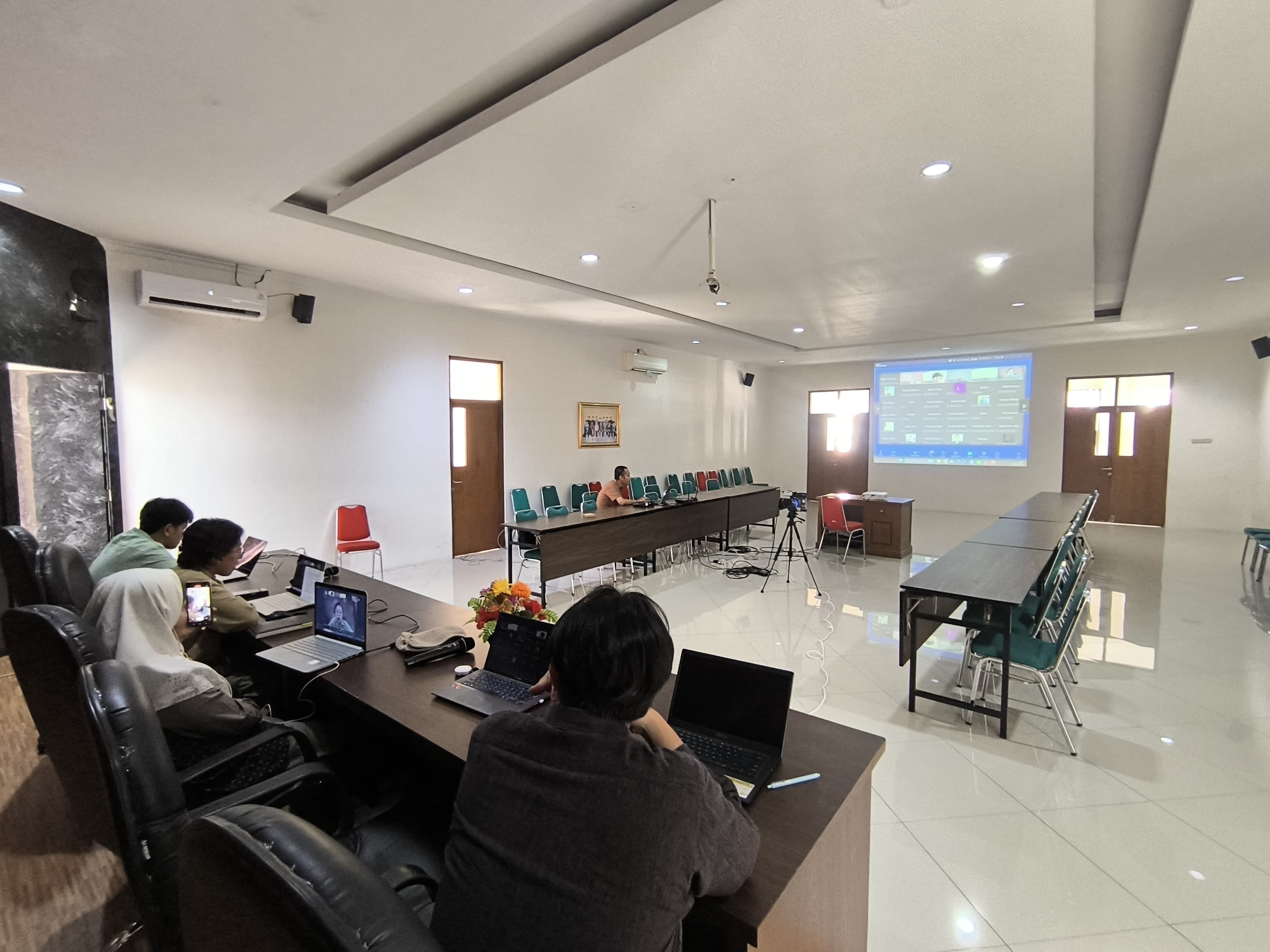 Program Sit-in Class Kelas Internasional: Mahasiswa Mesir Ikuti Perkuliahan di Kampus Unisvet