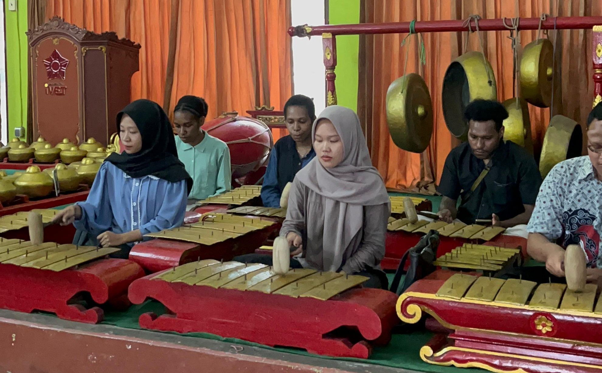 Seni Karawitan Unisvet